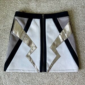 Metallic Lightning Bolt A-Line Mini Skirt Size S
